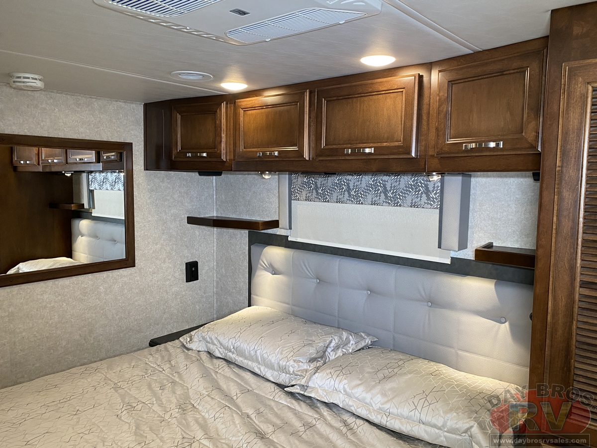 2022 Renegade Verona Motorhome
