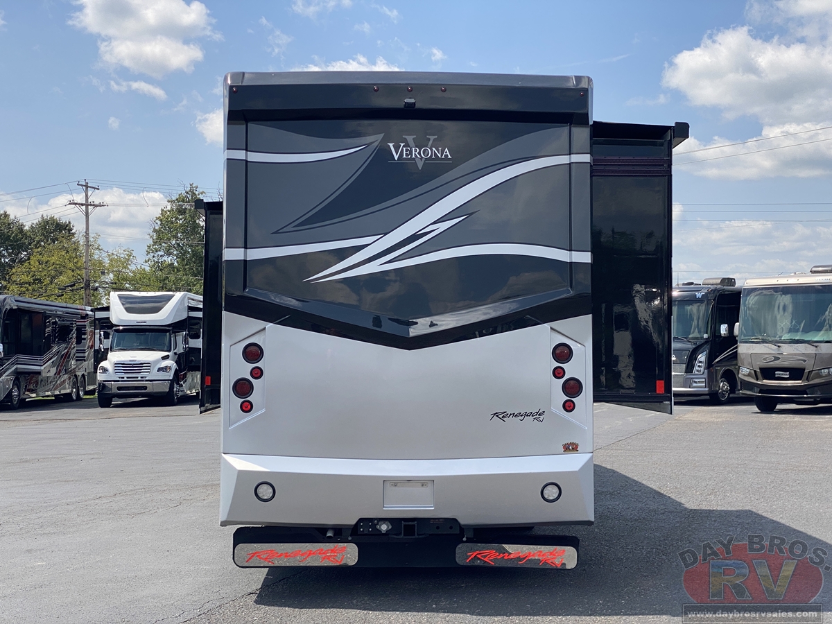 2022 Renegade Verona Motorhome