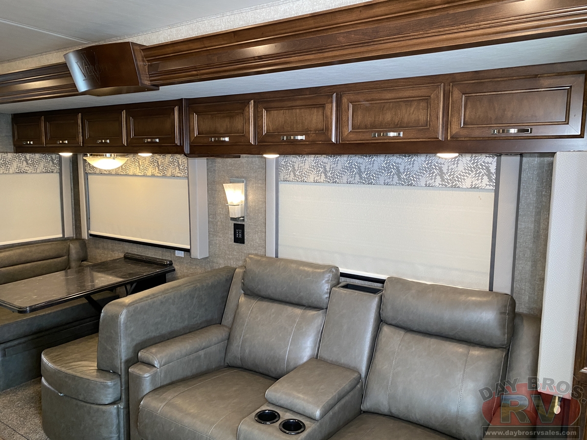 2022 Renegade Verona Motorhome