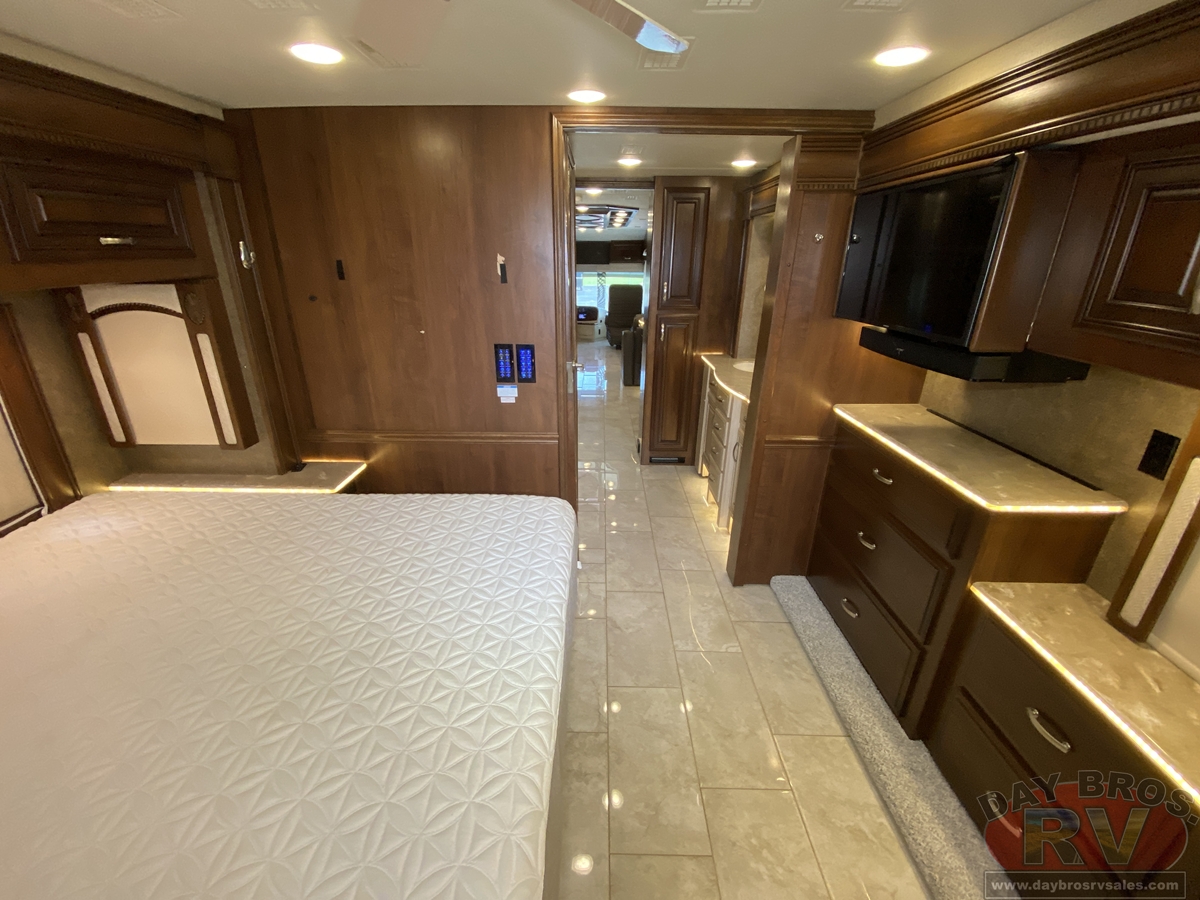 2016 Entegra Coach Anthem Motorhome