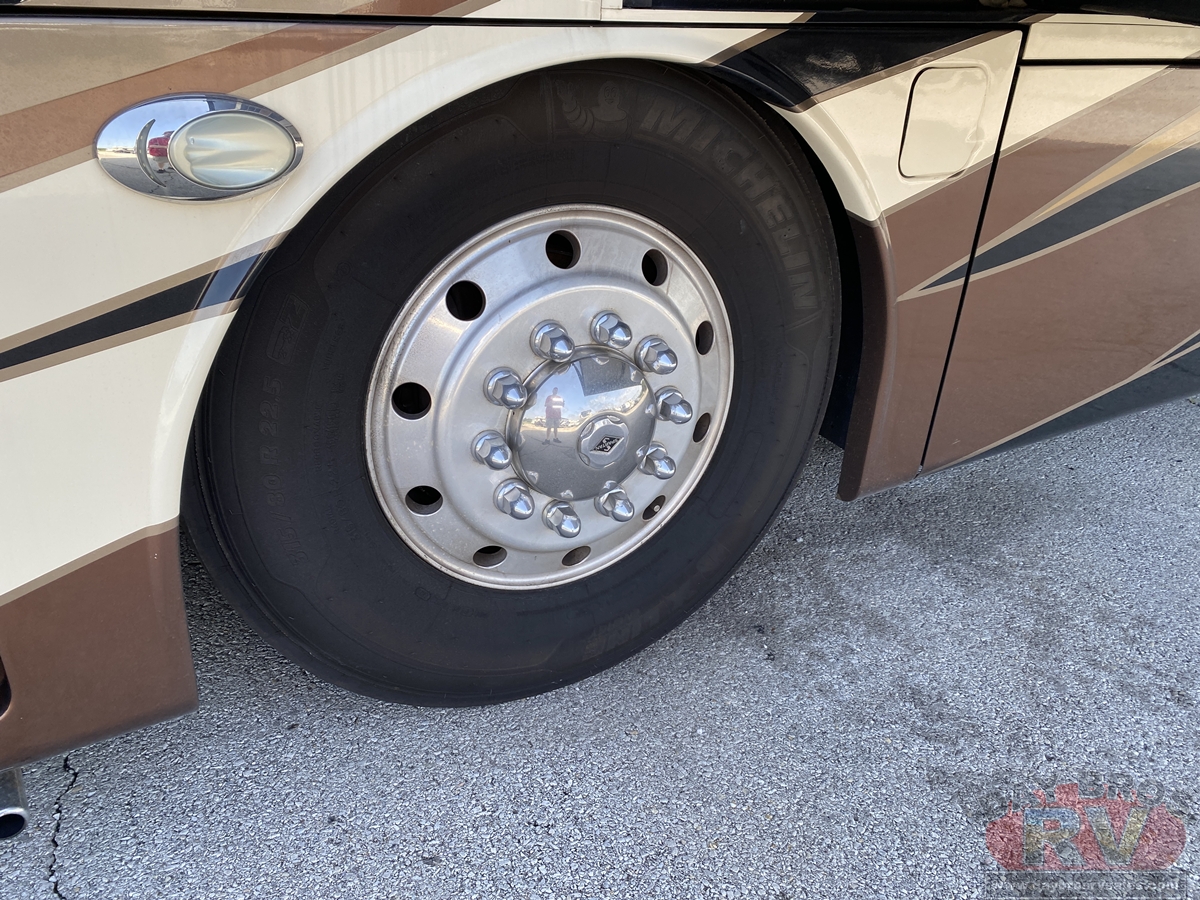 2016 Entegra Coach Anthem Motorhome