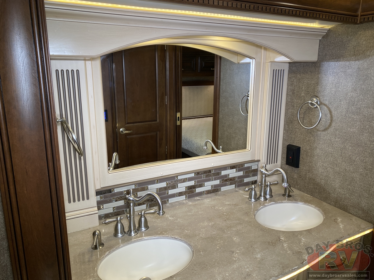 2016 Entegra Coach Anthem Motorhome