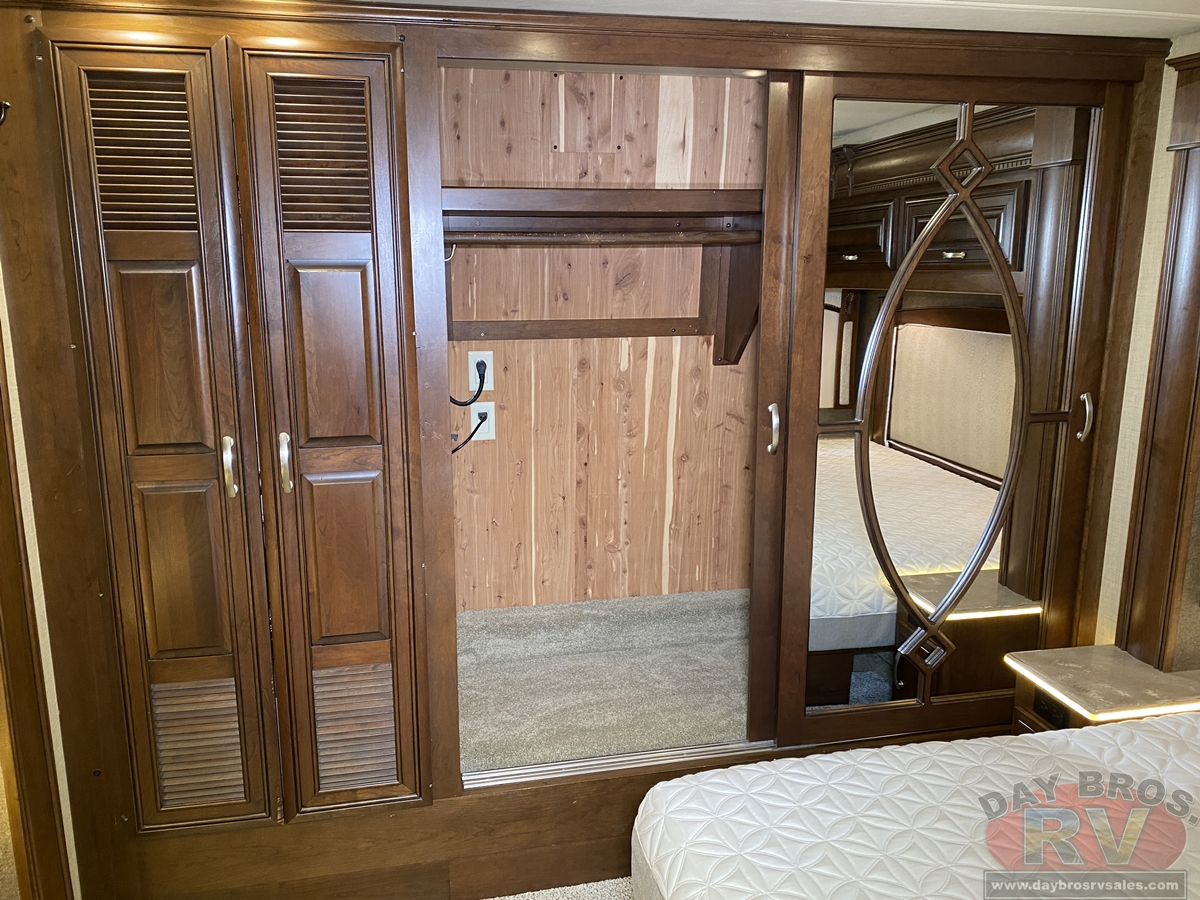 2016 Entegra Coach Anthem Motorhome