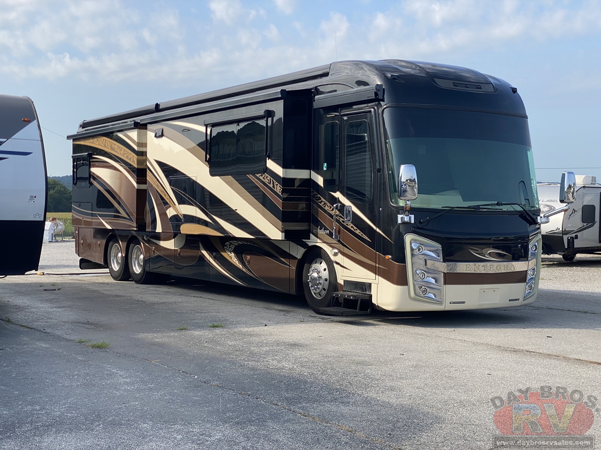 2016 Entegra Coach Anthem Motorhome