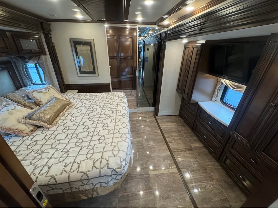 2018 Newmar Dutch Star Motorhome
