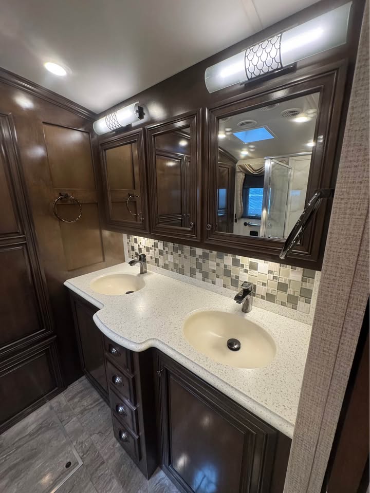 2018 Newmar Dutch Star Motorhome