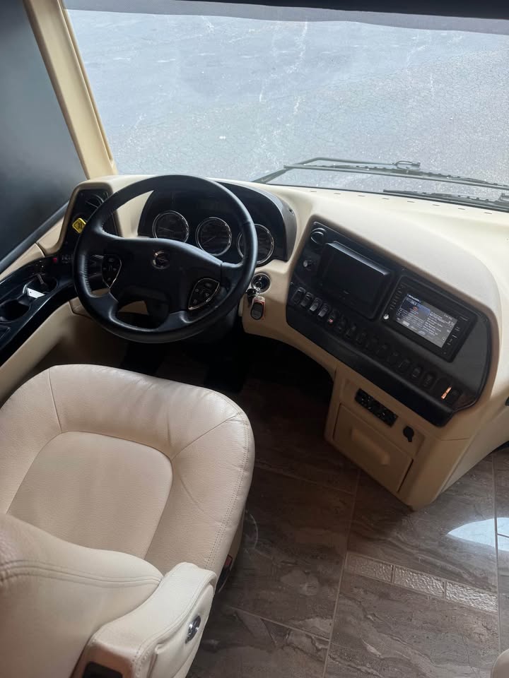 2018 Newmar Dutch Star Motorhome