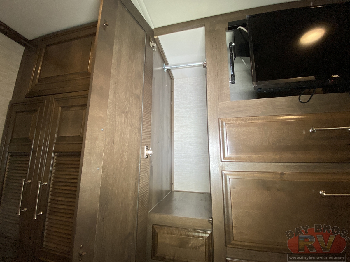 2021 Entegra Coach Accolade Motorhome