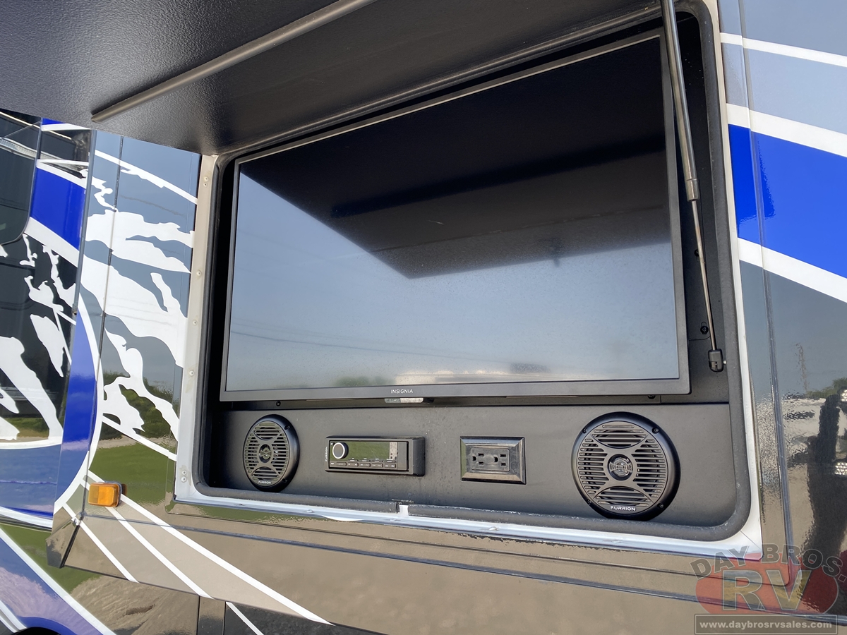 2021 Entegra Coach Accolade Motorhome