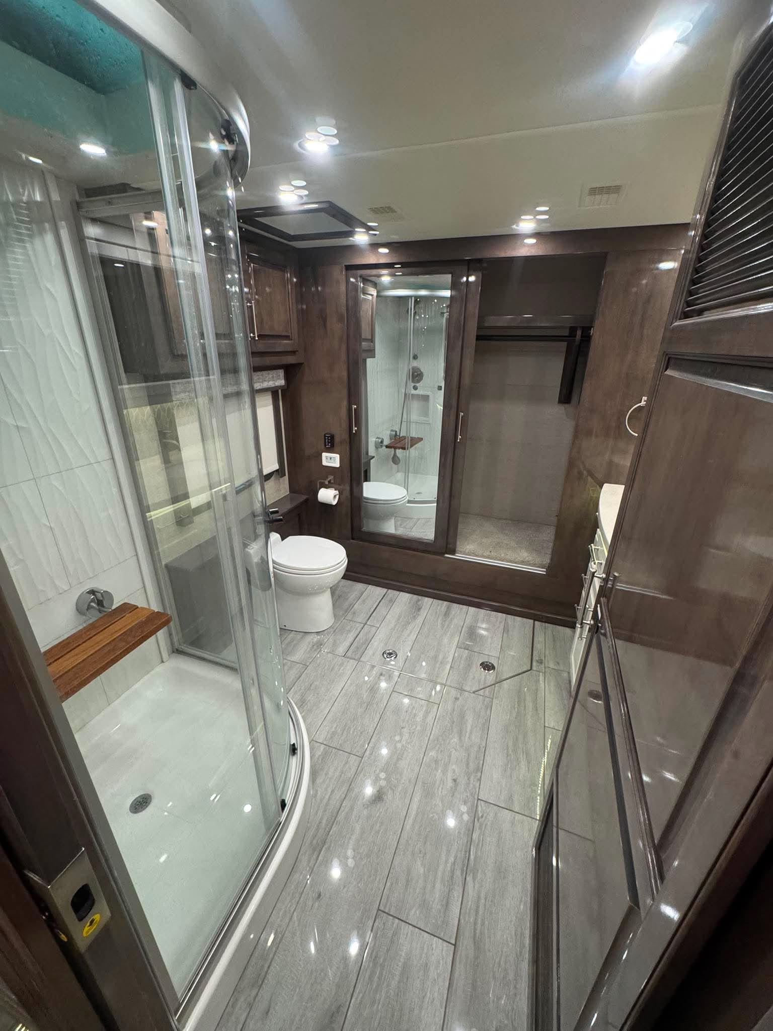 2021 Entegra Coach Aspire 44W Motorhome