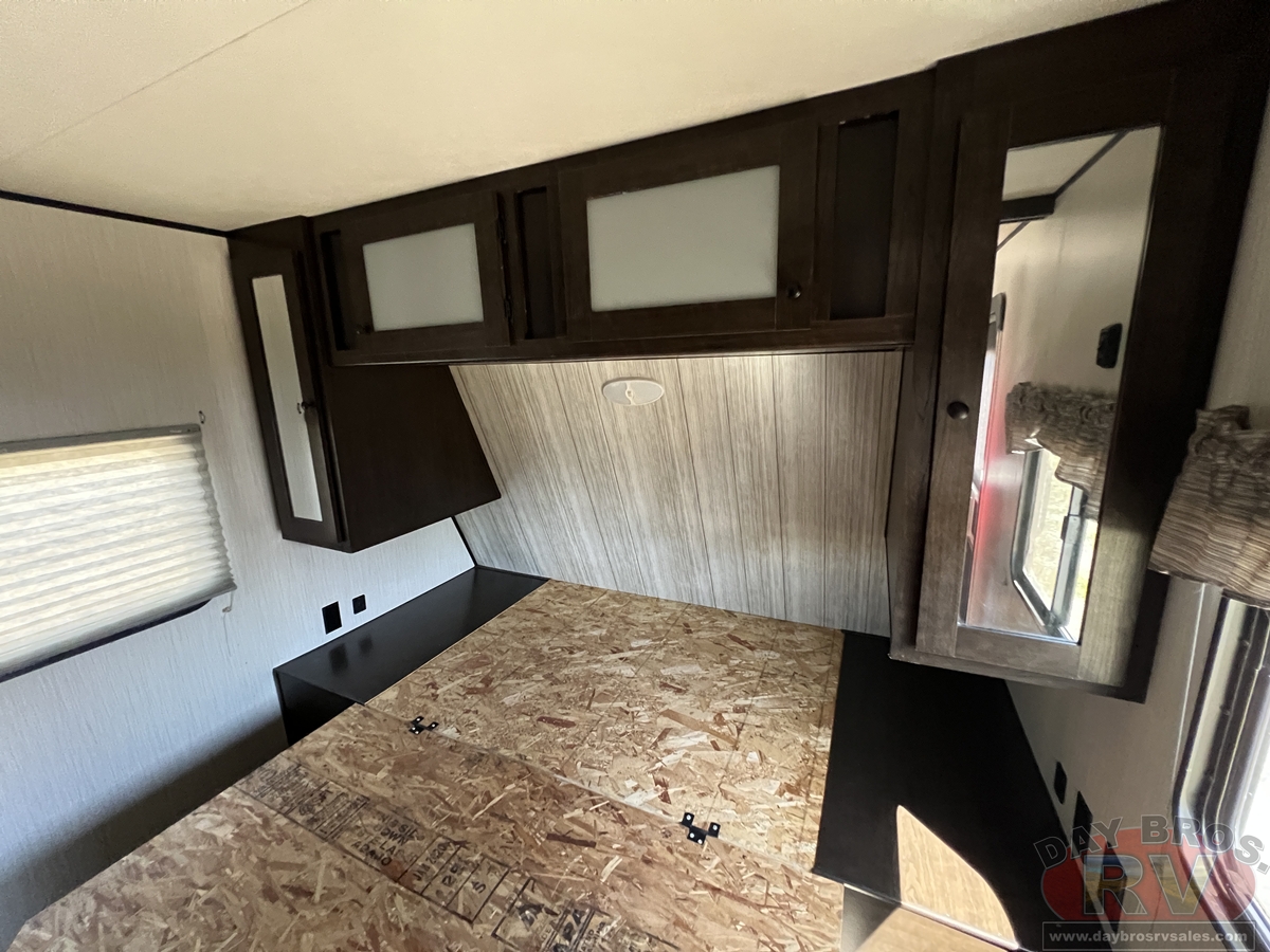 2021 Heartland Pioneer Travel Trailer