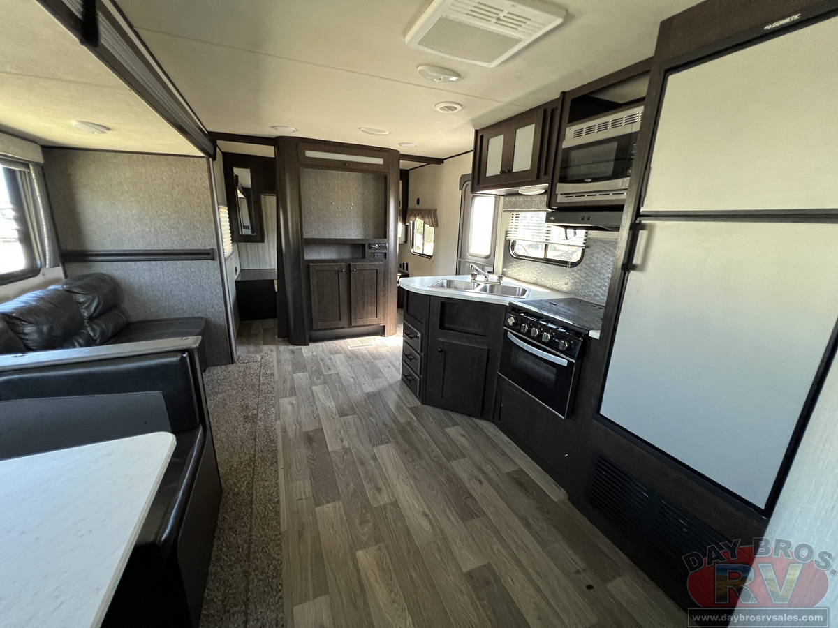 2021 Heartland Pioneer Travel Trailer