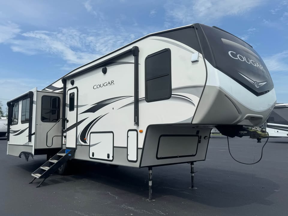 2021 Keystone RV Cougar 316RLS Fifth Wheel