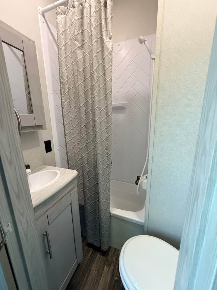 2021 Keystone RV Fuzion 430 Fifth Wheel