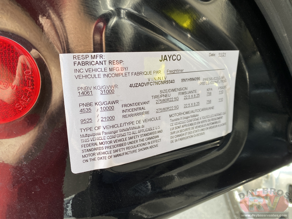 2022 Jayco Seneca Motorhome