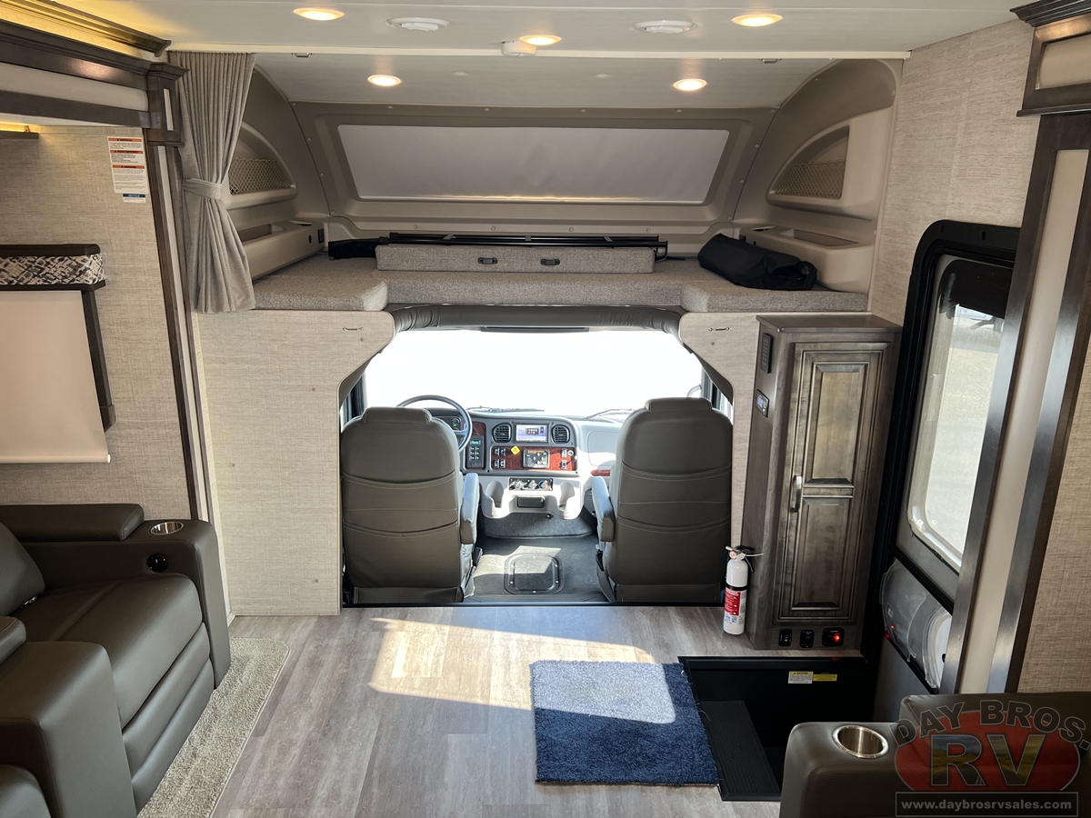 2022 Jayco Seneca Motorhome