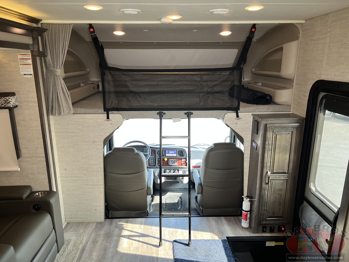 2022 Jayco Seneca Motorhome