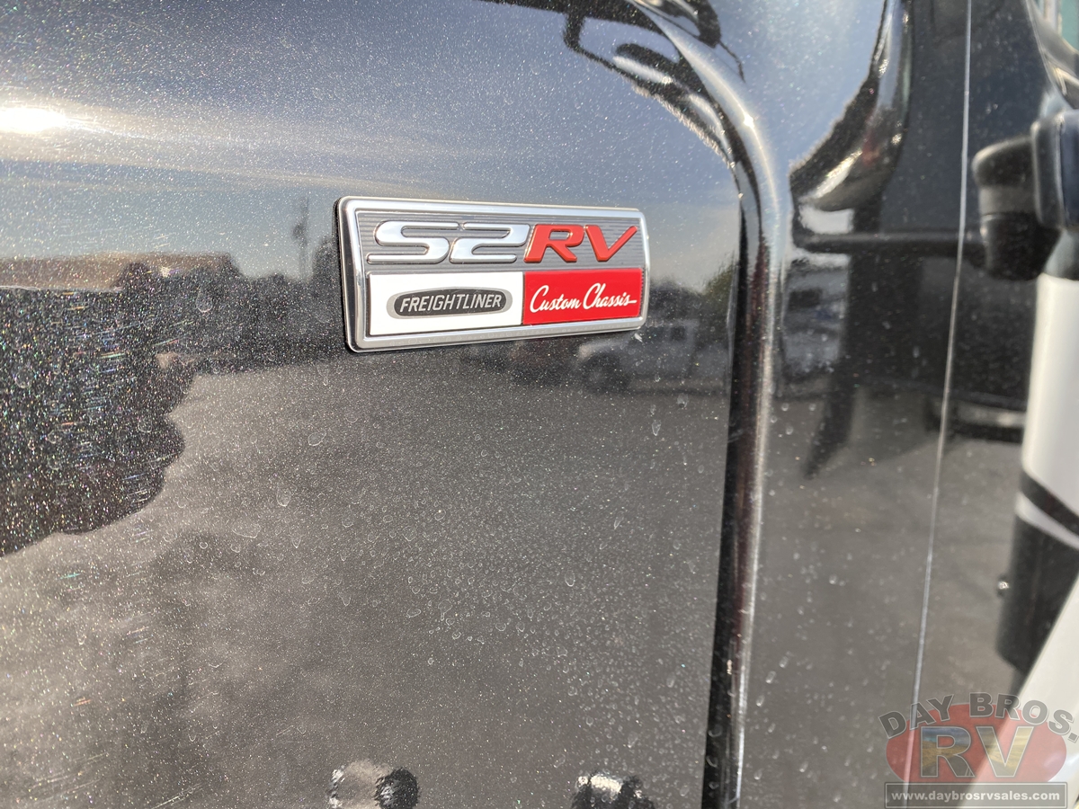 2022 Jayco Seneca Motorhome