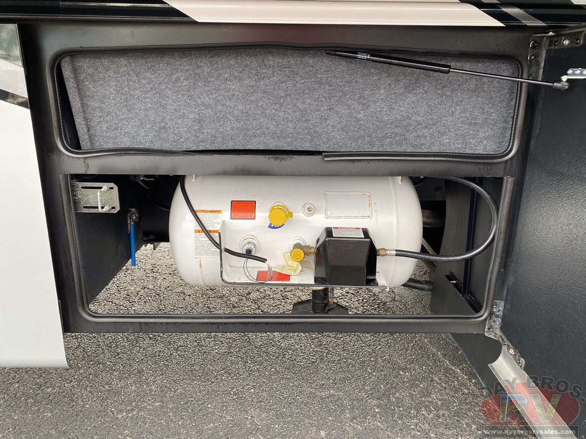 2022 Jayco Seneca Motorhome