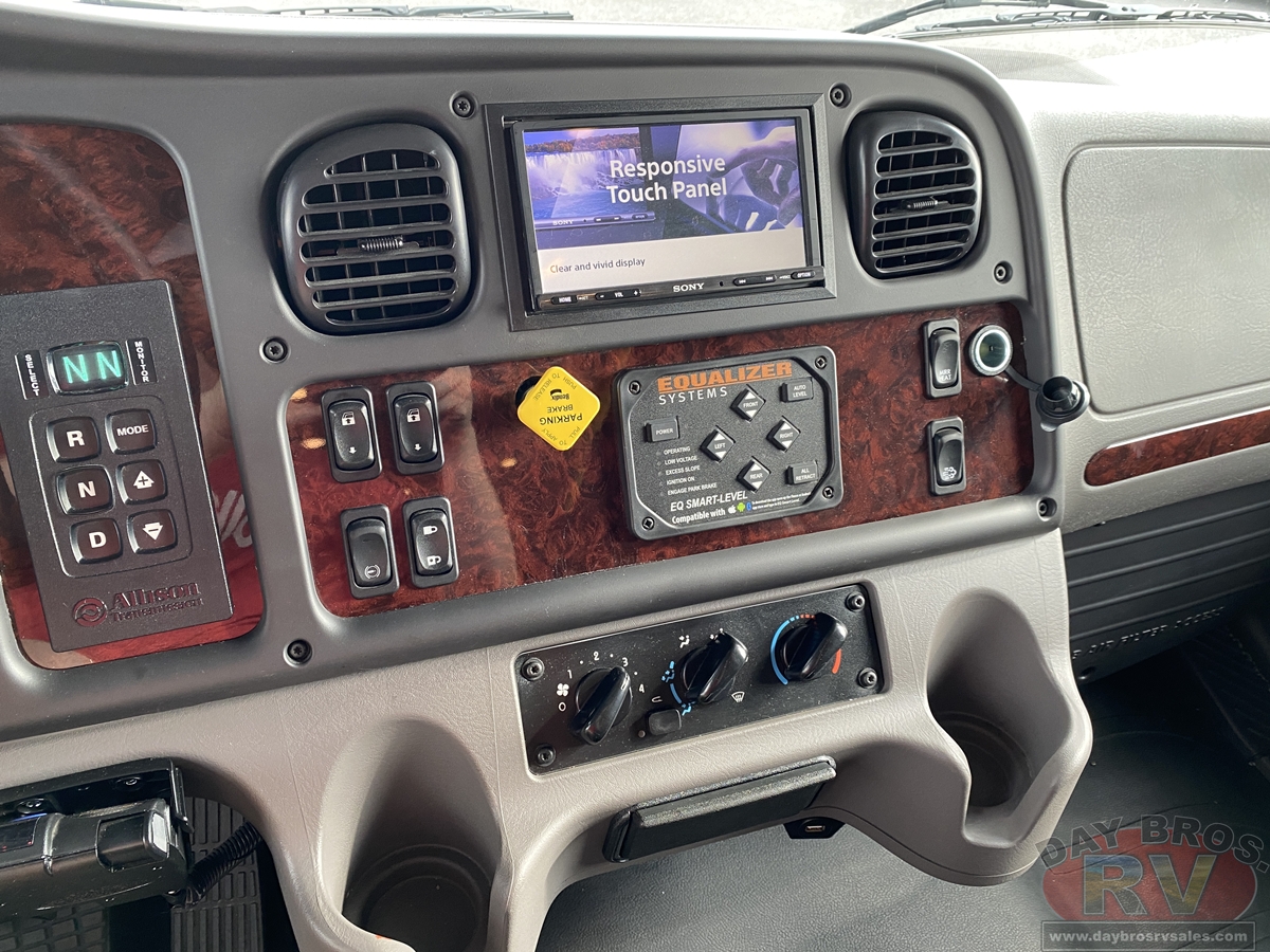 2022 Jayco Seneca Motorhome