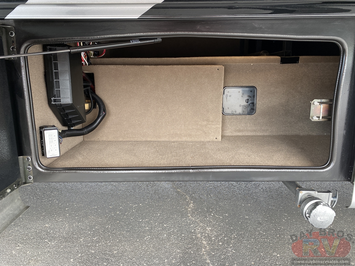 2022 Jayco Seneca Motorhome