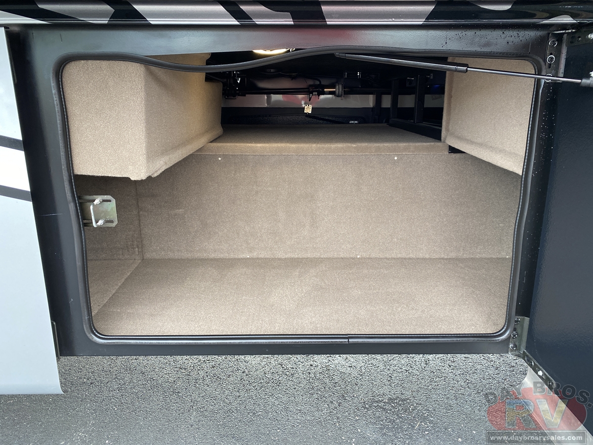2022 Jayco Seneca Motorhome