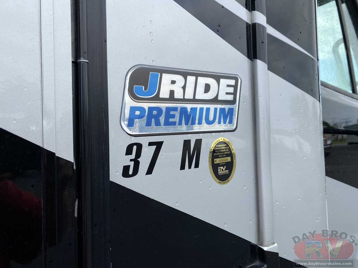 2022 Jayco Seneca Motorhome