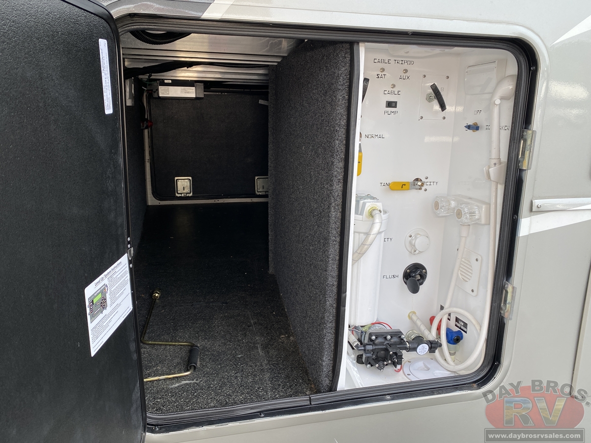 2022 Vanleigh The Beacon Fifth Wheel