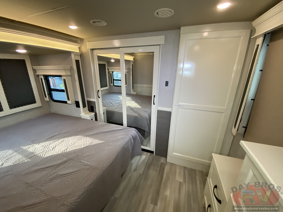 2022 Vanleigh The Beacon Fifth Wheel