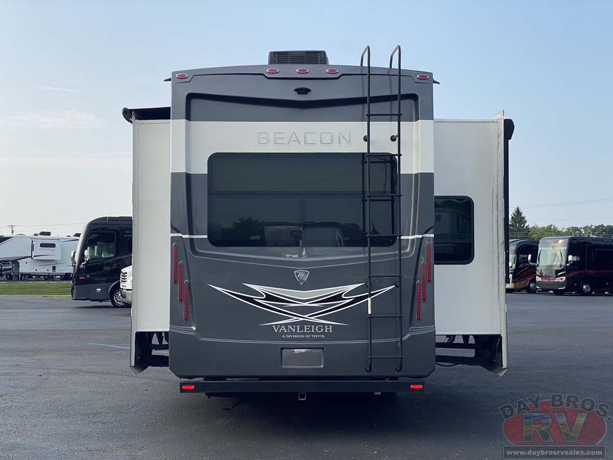 2022 Vanleigh The Beacon Fifth Wheel