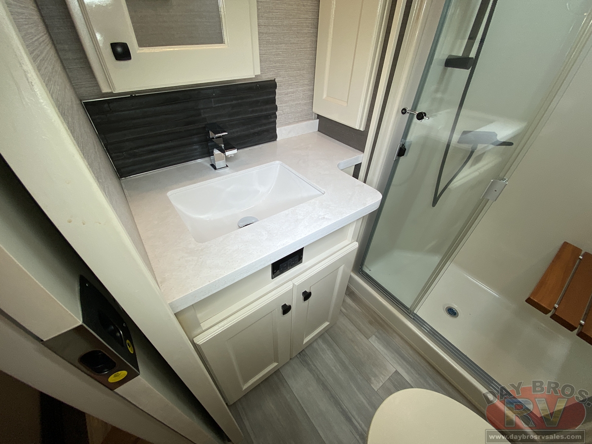 2022 Vanleigh The Beacon Fifth Wheel