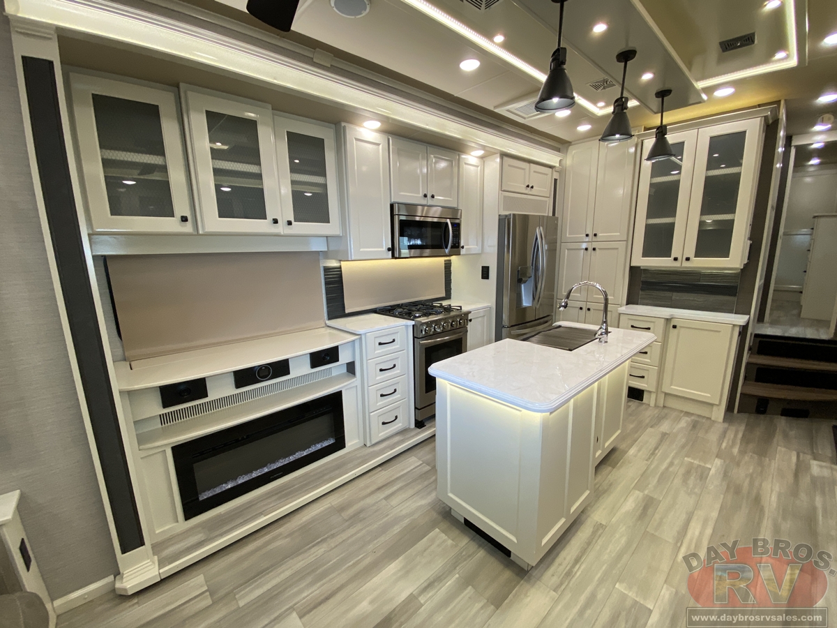 2022 Vanleigh The Beacon Fifth Wheel