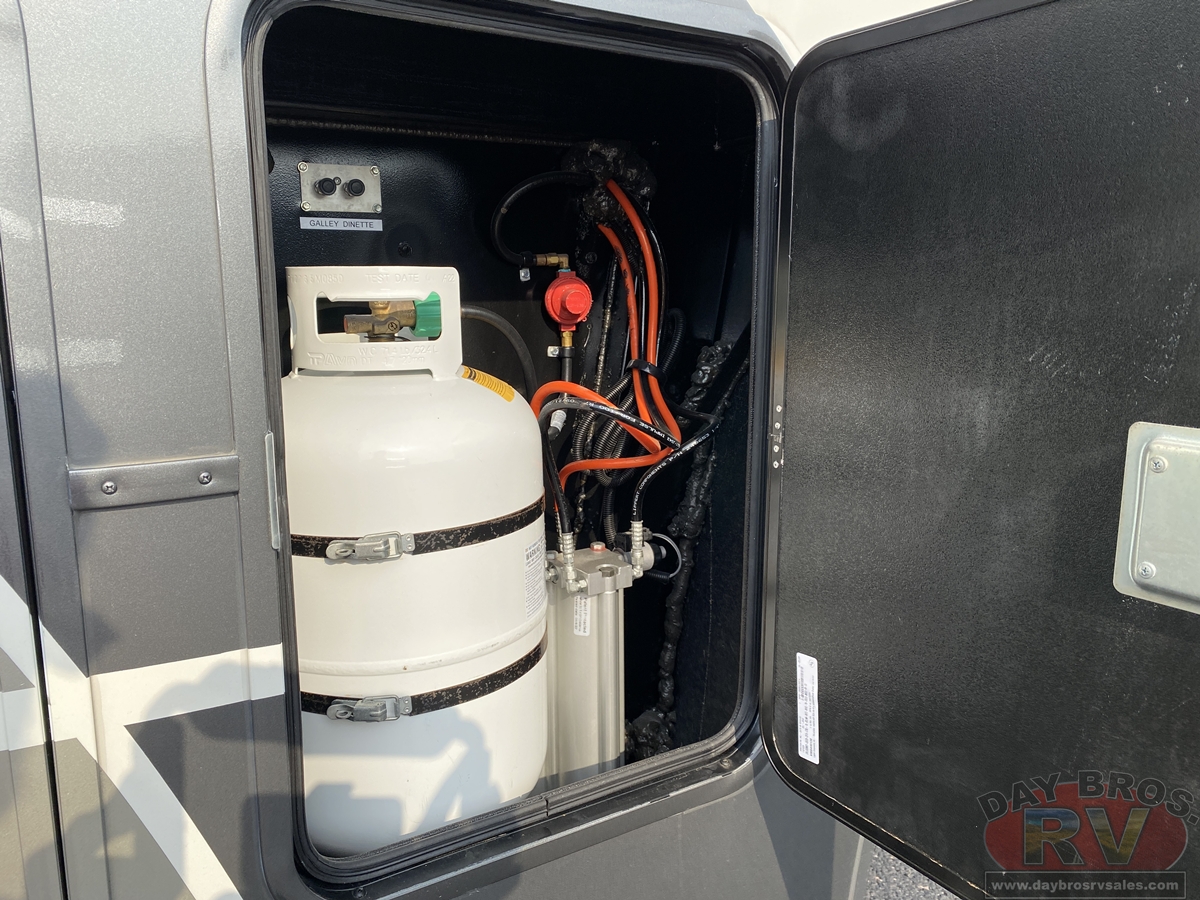 2022 Vanleigh The Beacon Fifth Wheel