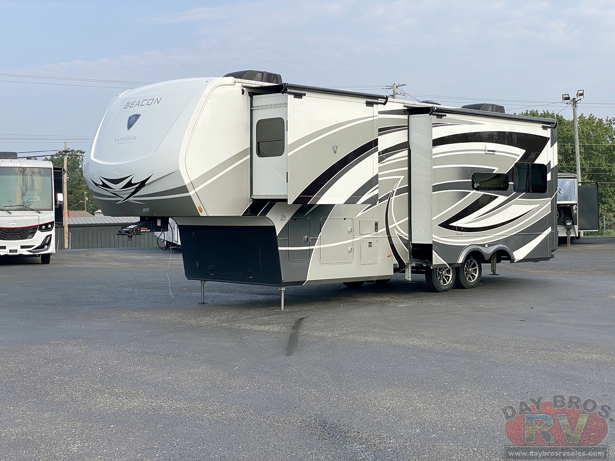 2022 Vanleigh The Beacon Fifth Wheel