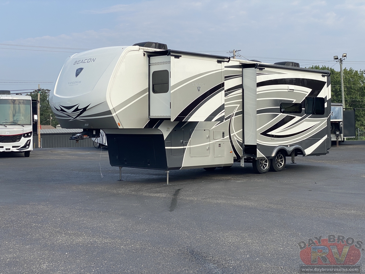 2022 Vanleigh The Beacon Fifth Wheel