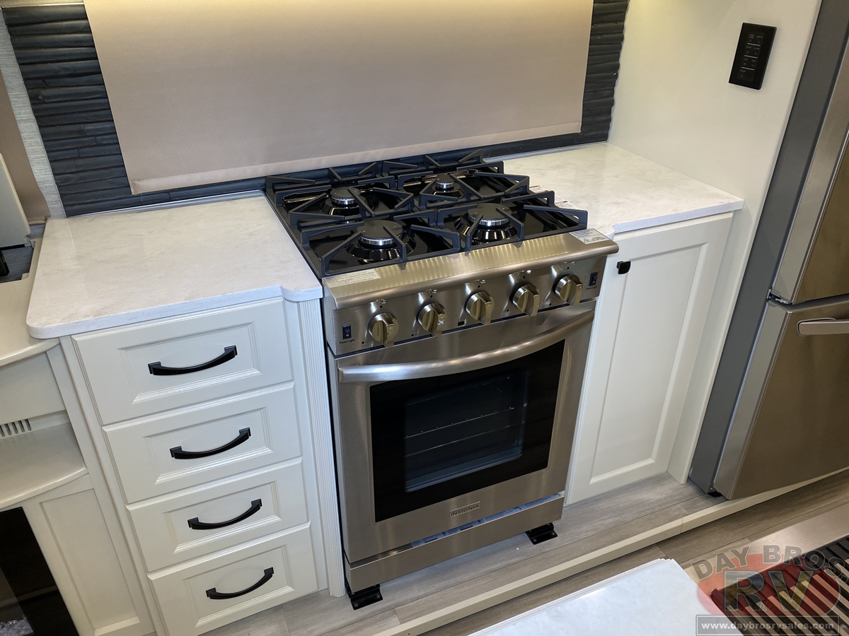 2022 Vanleigh The Beacon Fifth Wheel