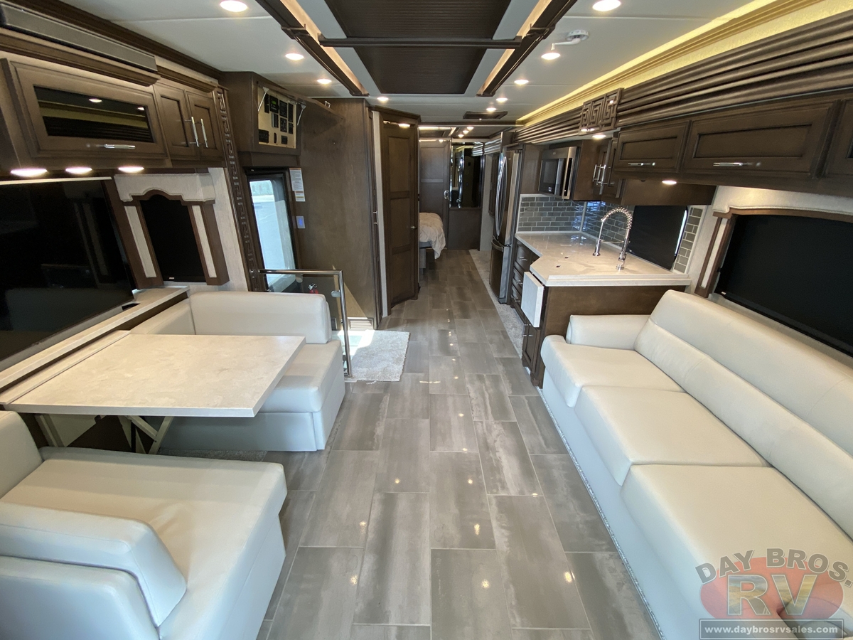 2023 Newmar Super Star Motorhome