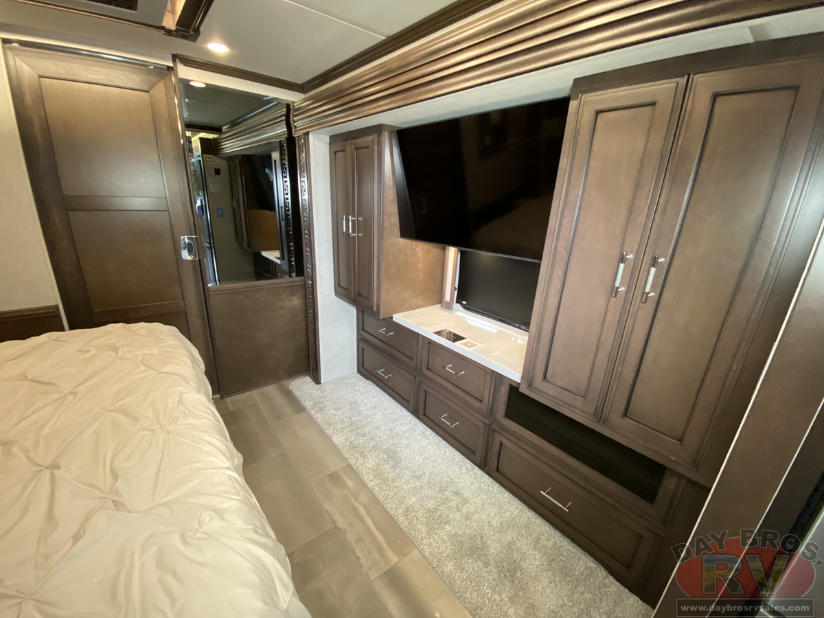 2023 Newmar Super Star Motorhome