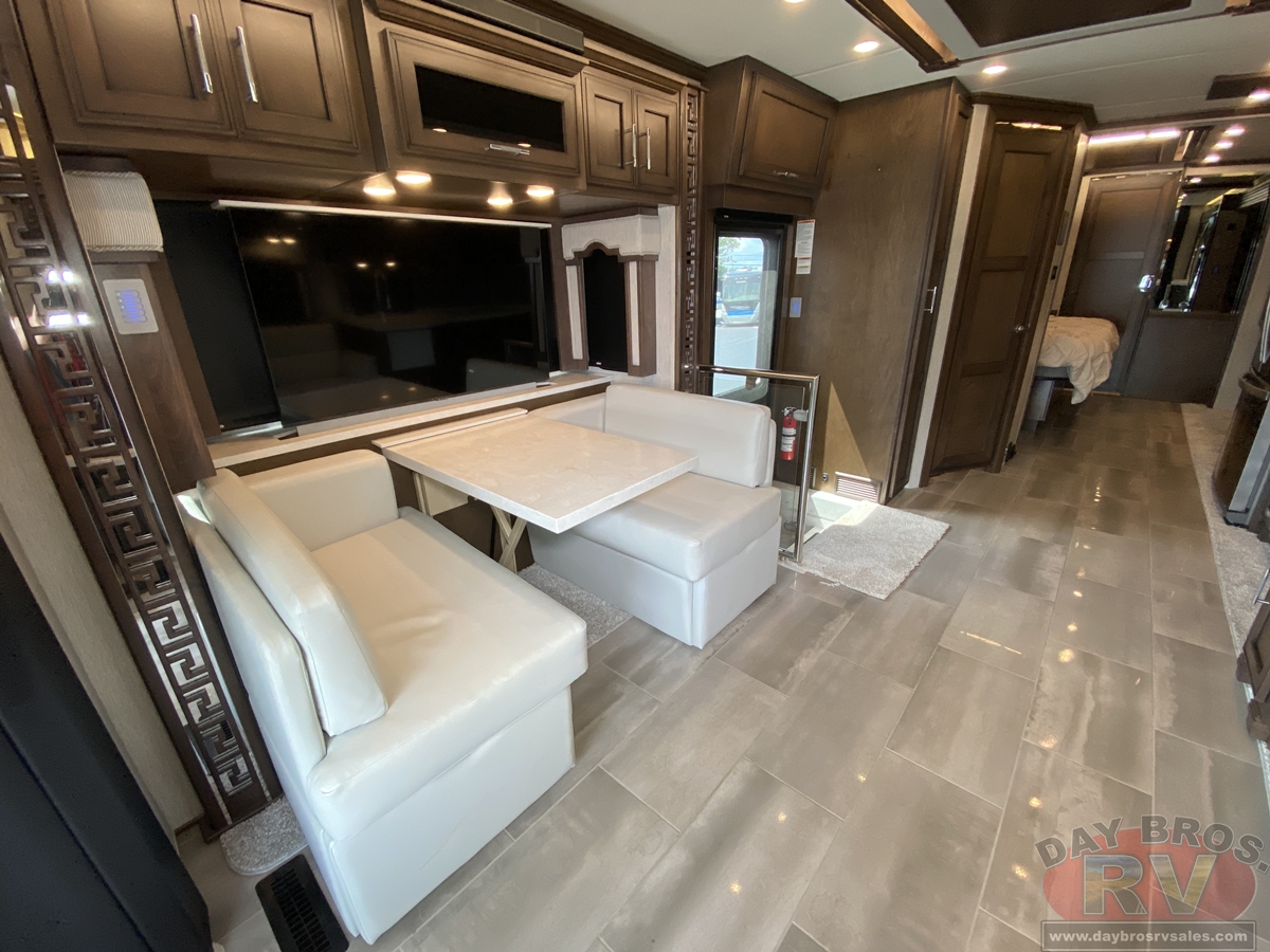 2023 Newmar Super Star Motorhome