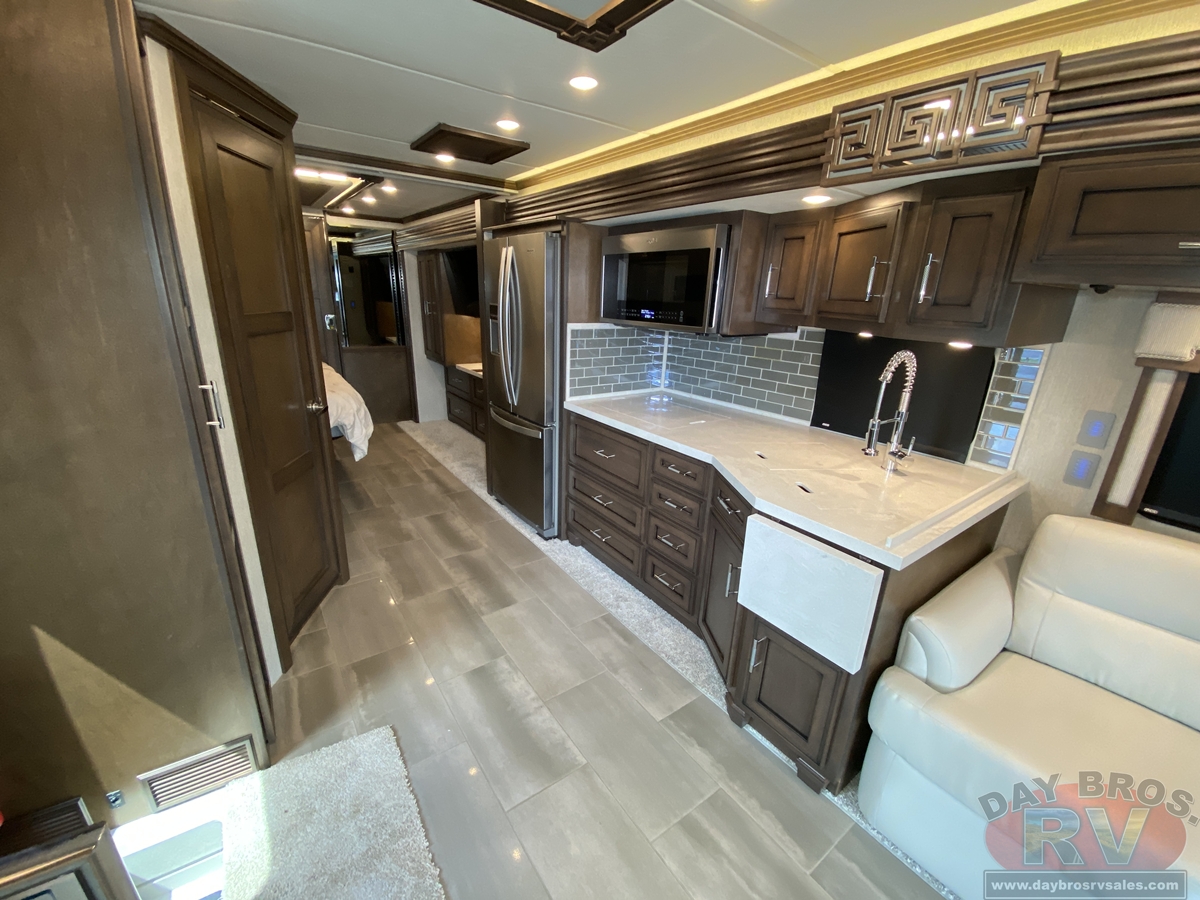 2023 Newmar Super Star Motorhome
