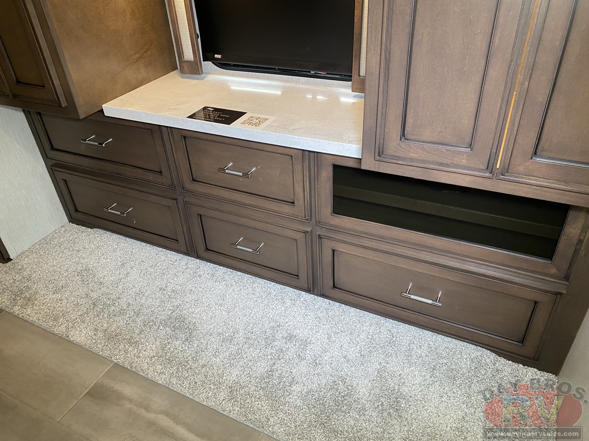 2023 Newmar Super Star Motorhome