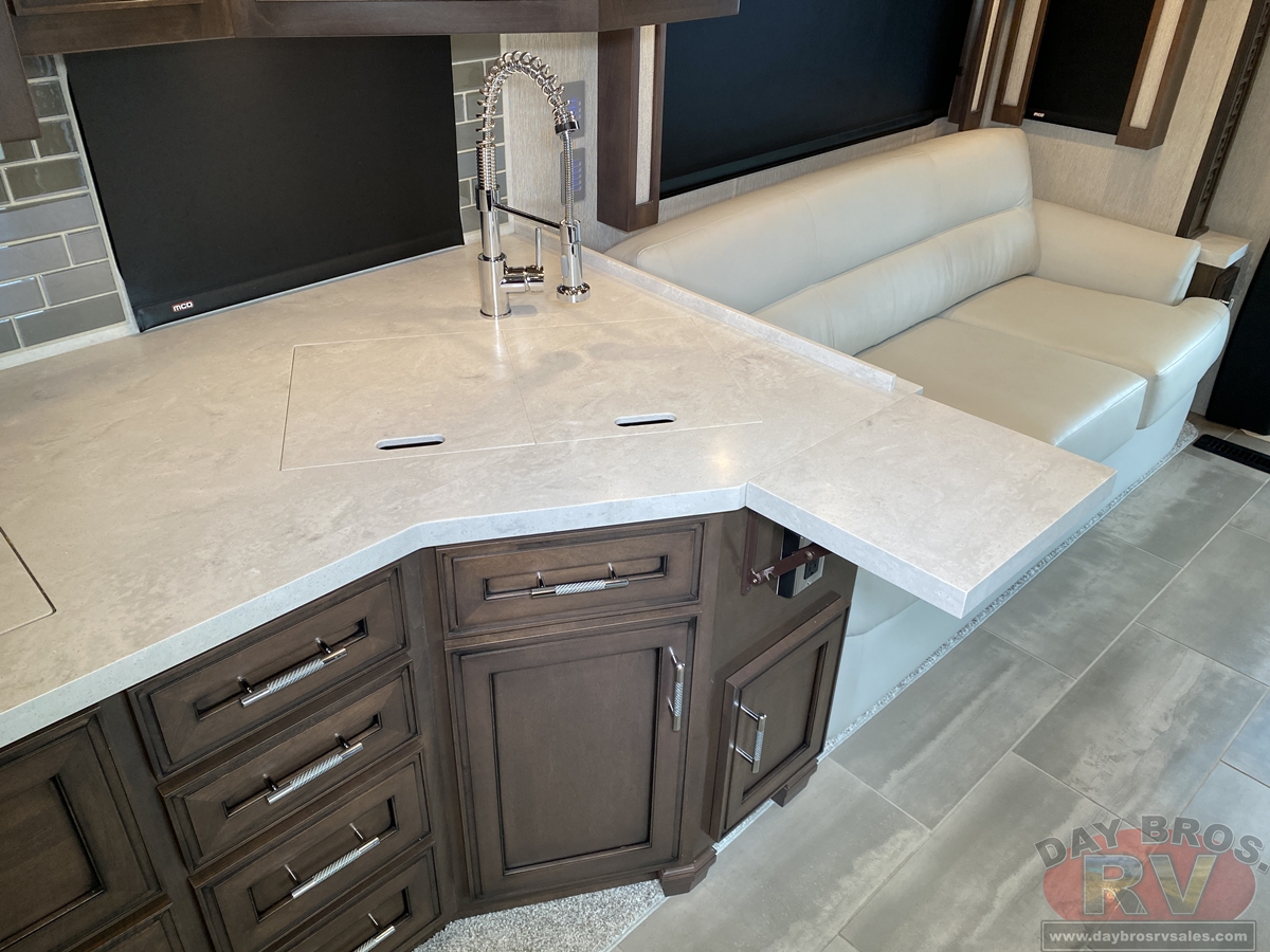 2023 Newmar Super Star Motorhome