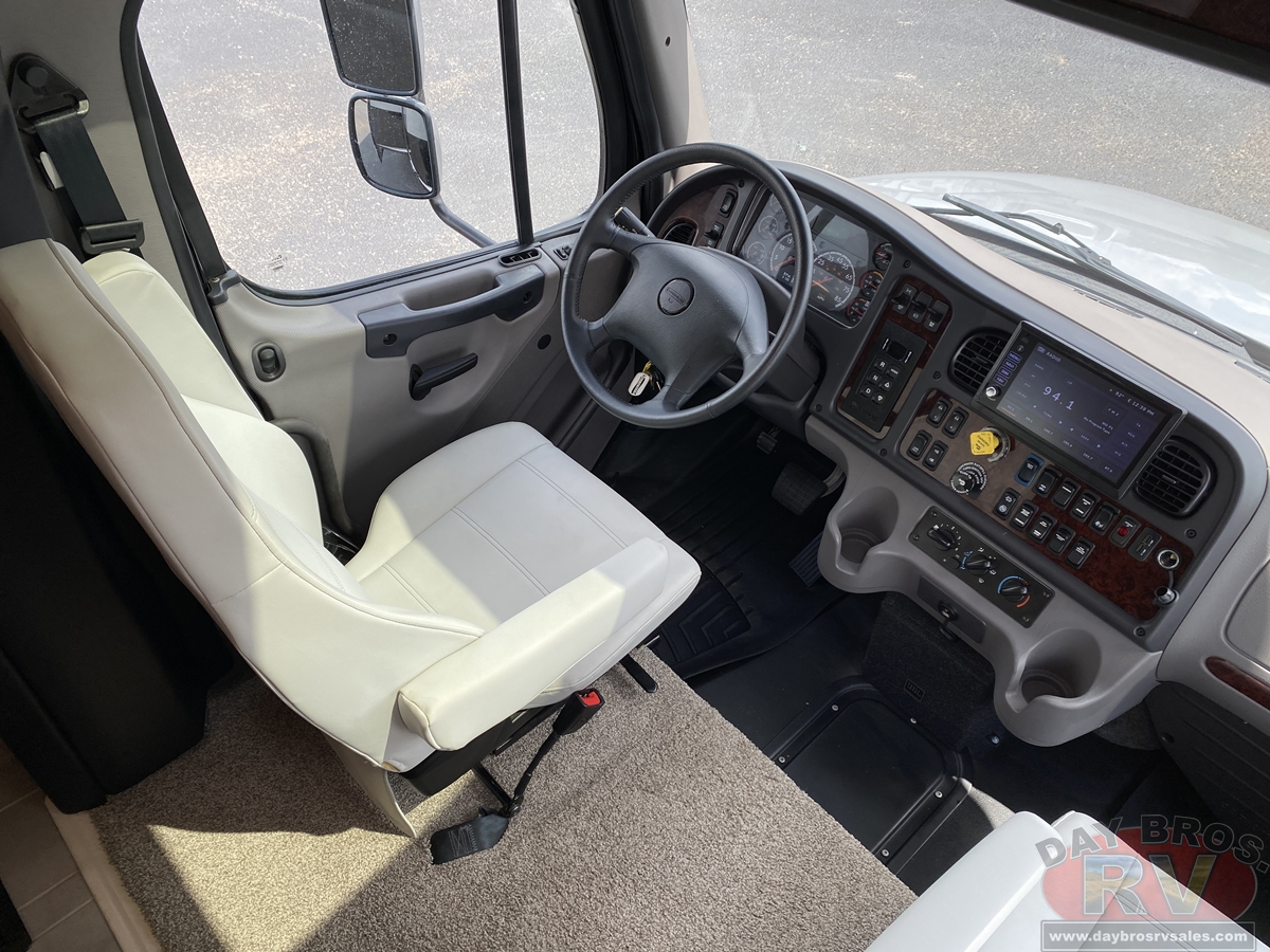 2023 Newmar Super Star Motorhome