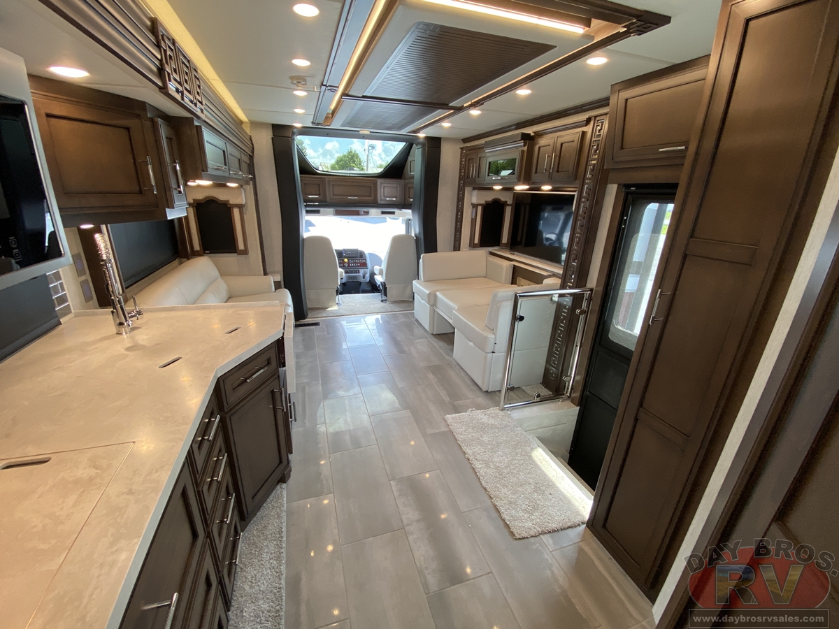 2023 Newmar Super Star Motorhome
