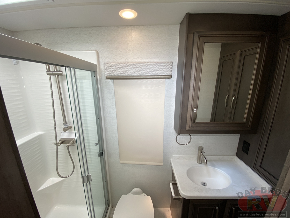 2024 Entegra Coach Accolade XL Motorhome