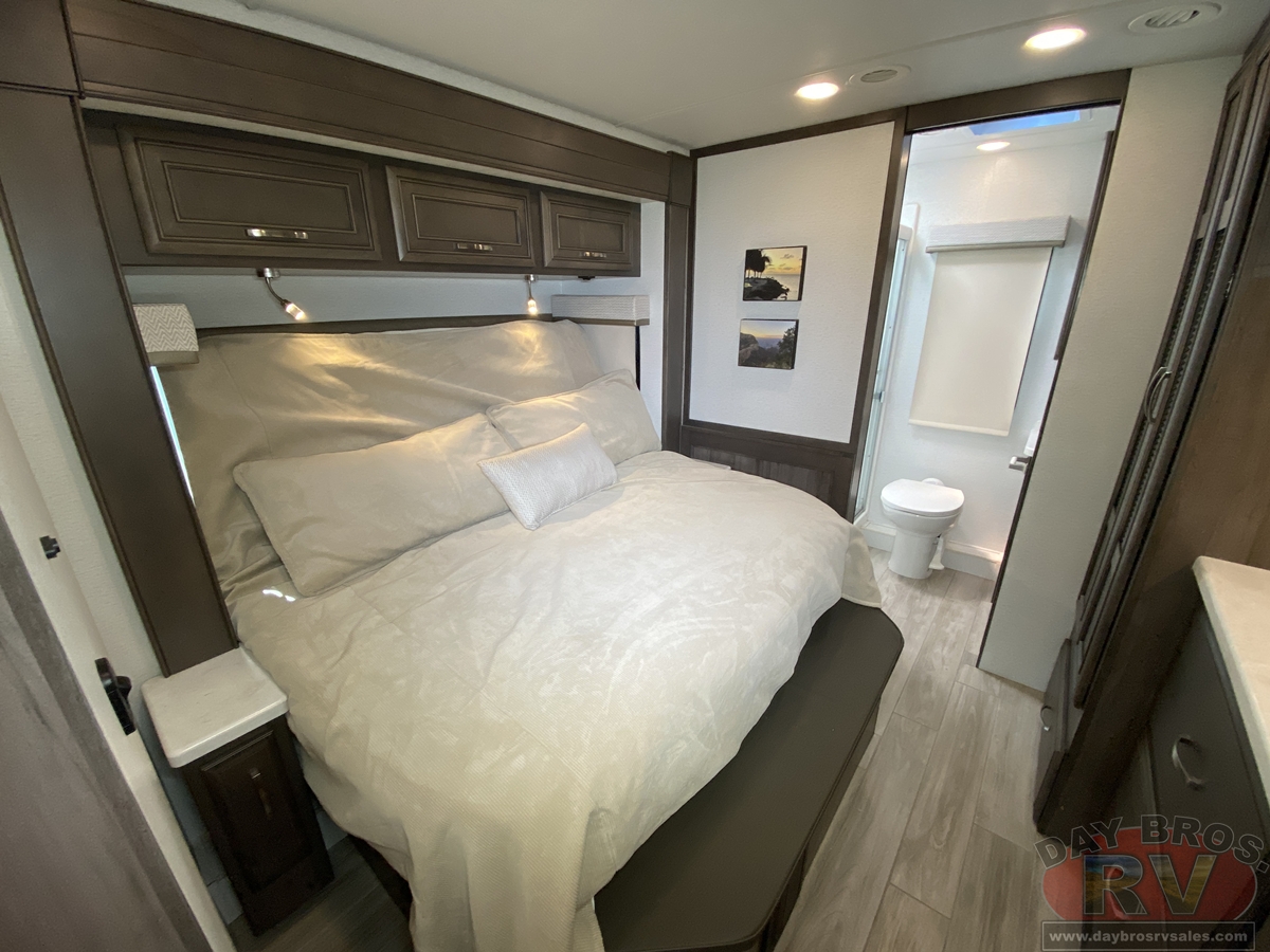 2024 Entegra Coach Accolade XL Motorhome