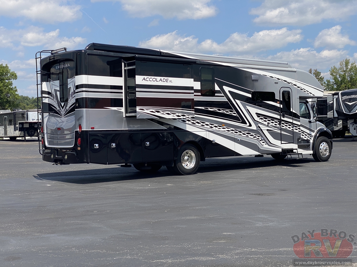 2024 Entegra Coach Accolade XL Motorhome