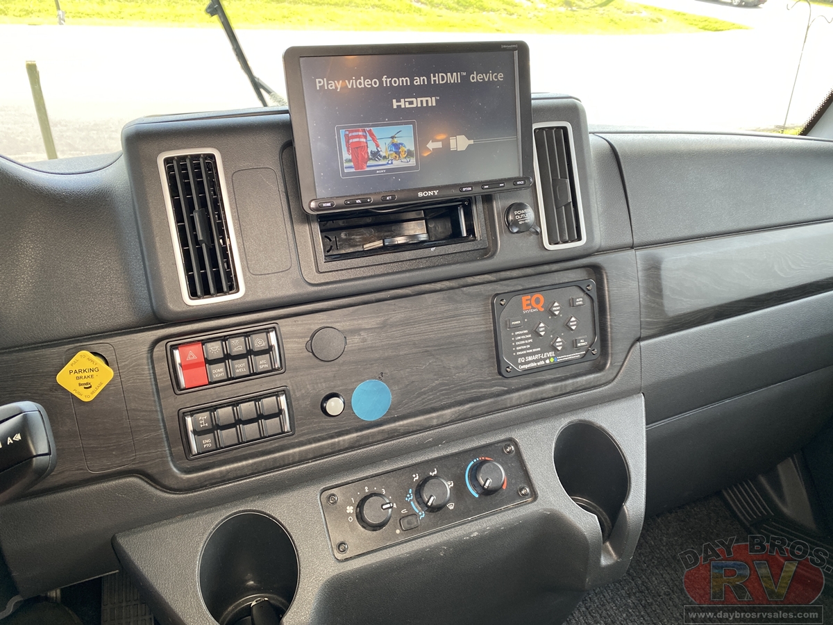 2024 Entegra Coach Accolade XL Motorhome