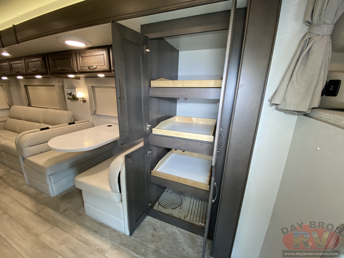 2024 Entegra Coach Accolade XL Motorhome