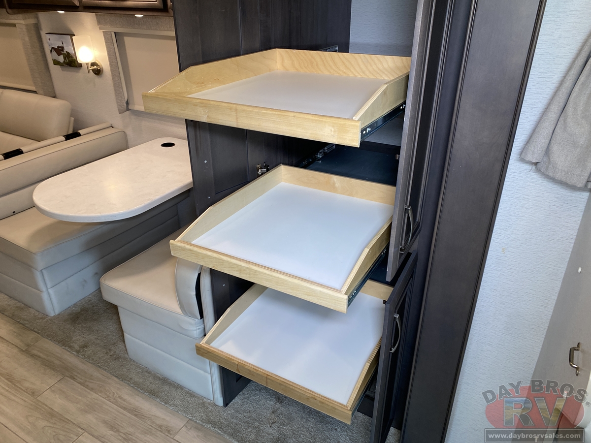 2024 Entegra Coach Accolade XL Motorhome